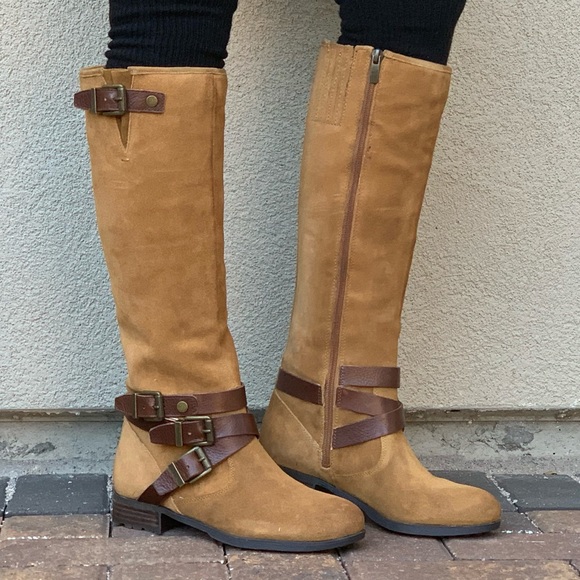 Tan Leather Distressed Lug Sole Knee High Boots - Picture 2 of 8